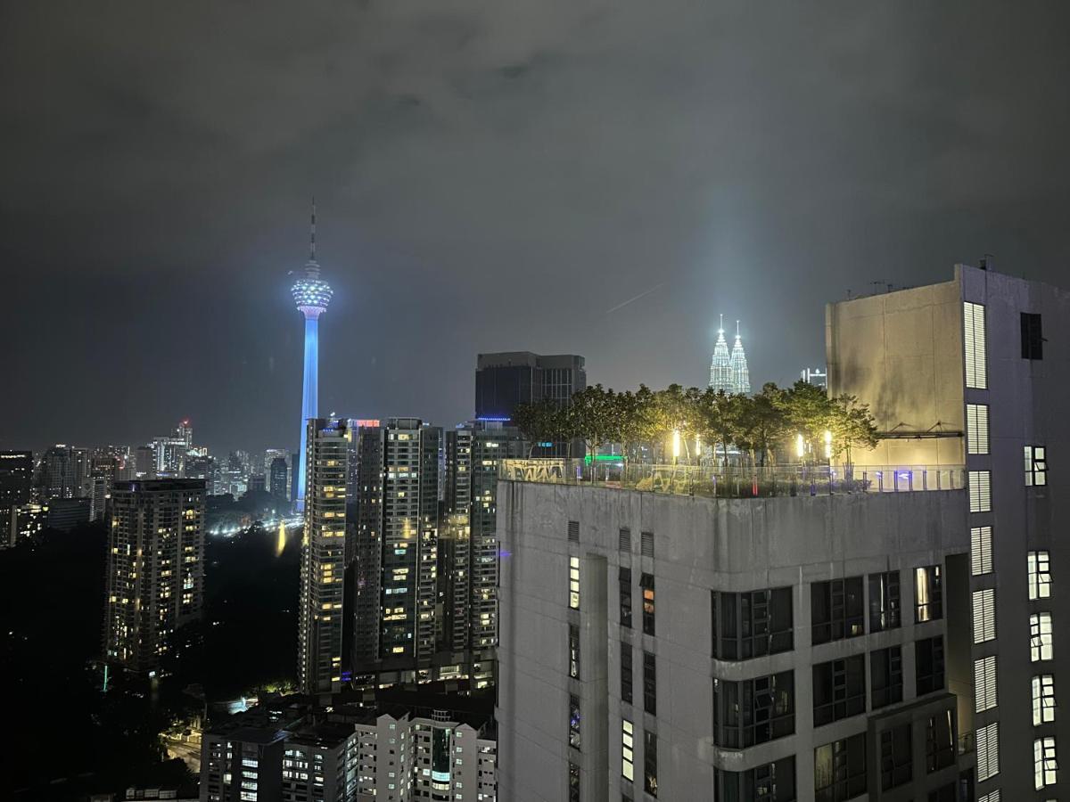Pangsapuri Weekly Promotion,the Robertson 2b At Bukit Bintang With Netflix *